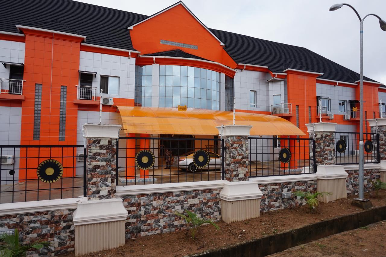 Aenon Suites Oshogbo Ngoại thất bức ảnh